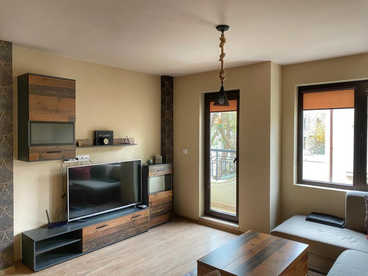 Stylish Urban Apart New 2021 Close To The Beach Варна Екстериор снимка